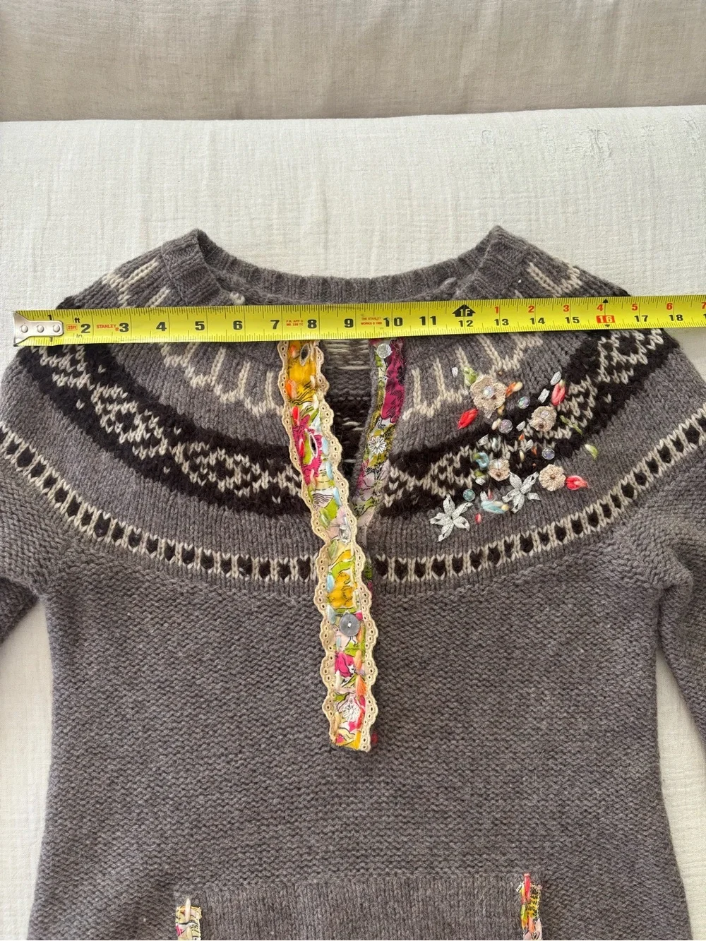 Vintage Free People Bohemian sweater: wool/alpaca blend with lace details